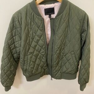 Banana Republic quilted bomber jacket